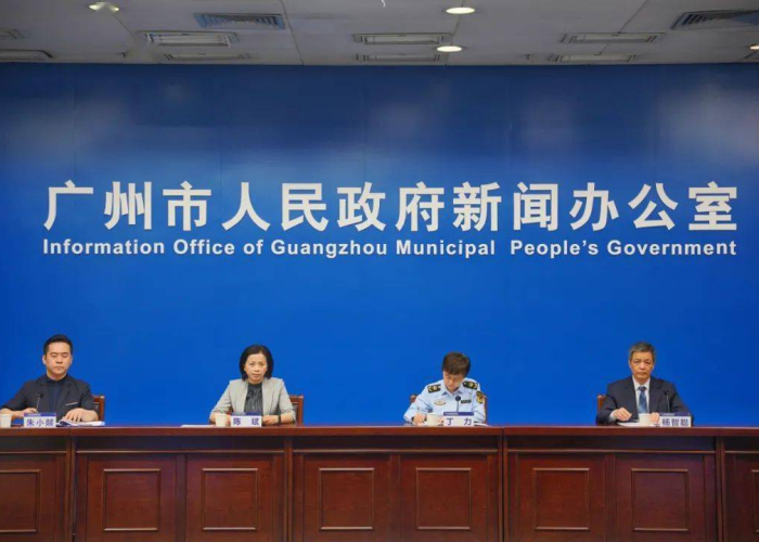 广州疫情昨日消息，新增社会面清零，防控措施精准调整