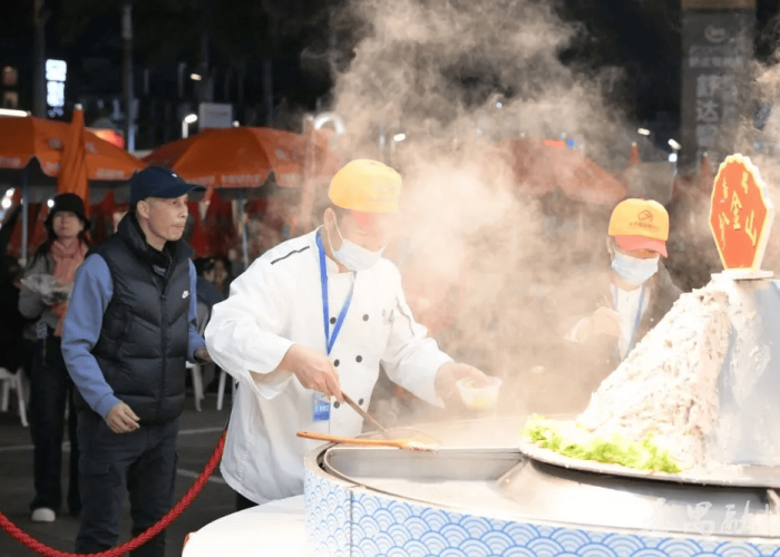 广州疫情最新进展,精准防控下的烟火气回归 广州疫情最新进展,精准防控下的烟火气回归