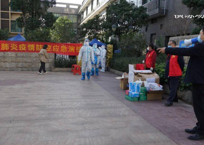 穗台疫情动态，广州加强防控应对新发传染疫情，台北更新防疫措施与社区监测