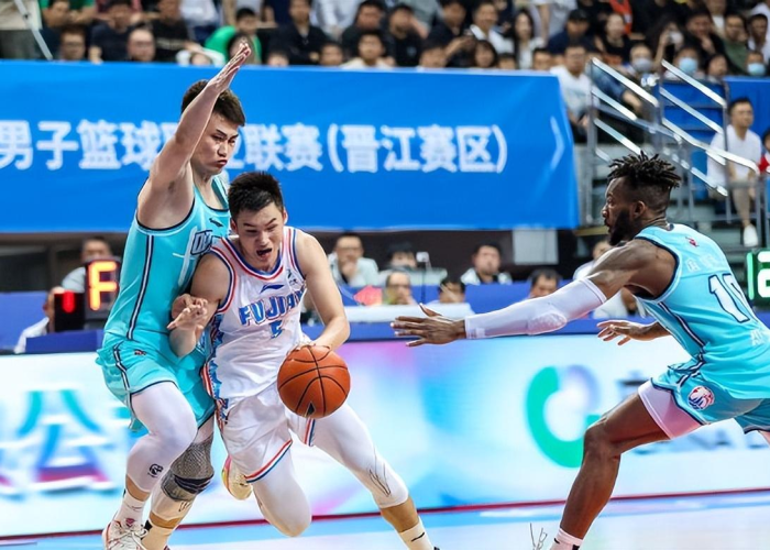 广州，在烟火升腾中，看见一座超大型城市的韧性