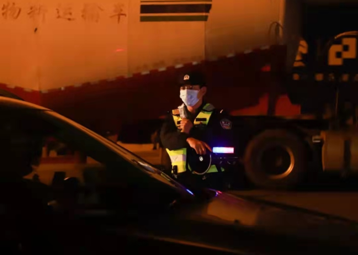 筑牢疫情防线，畅通沟通桥梁—记黑龙江省疫情指挥电话的坚守与担当