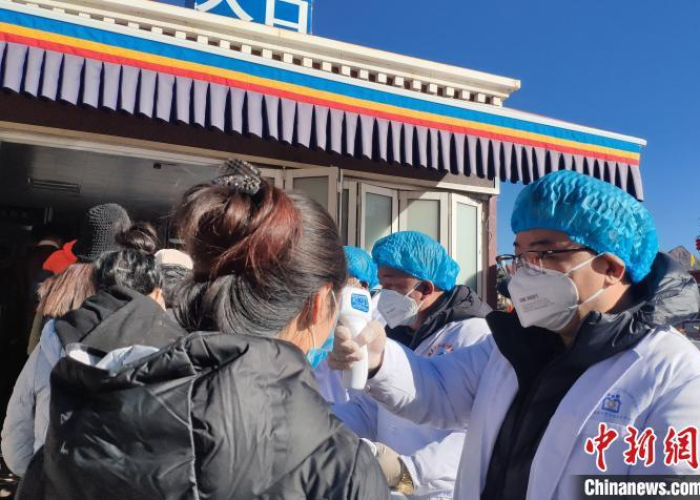 拉萨新型冠状病毒，高原圣城的守护与启示