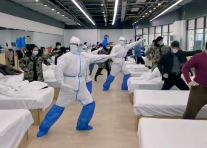 武汉疫情纪录片文案—（观武汉疫情纪录片有感）