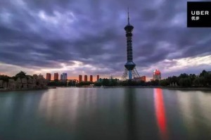 石家庄的静默与脉动，一座城市的韧性叙事