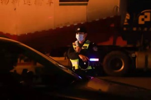 筑牢疫情防线，畅通沟通桥梁—记黑龙江省疫情指挥电话的坚守与担当