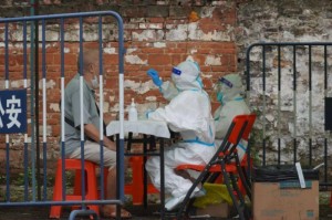 广州战疫，与变异毒株赛跑的城市