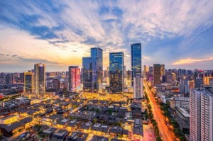 成都与黑龙江，两场疫情，一种坚韧